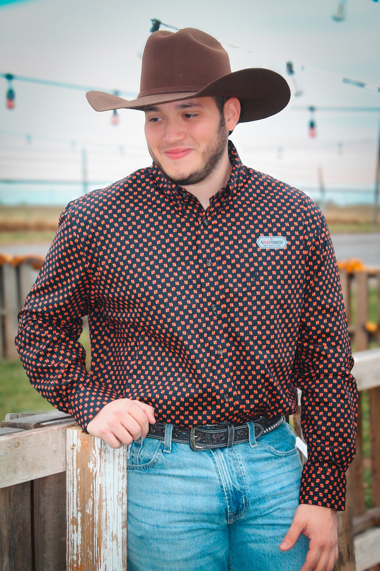 R&R Men’s Cardinal L/S Button-up