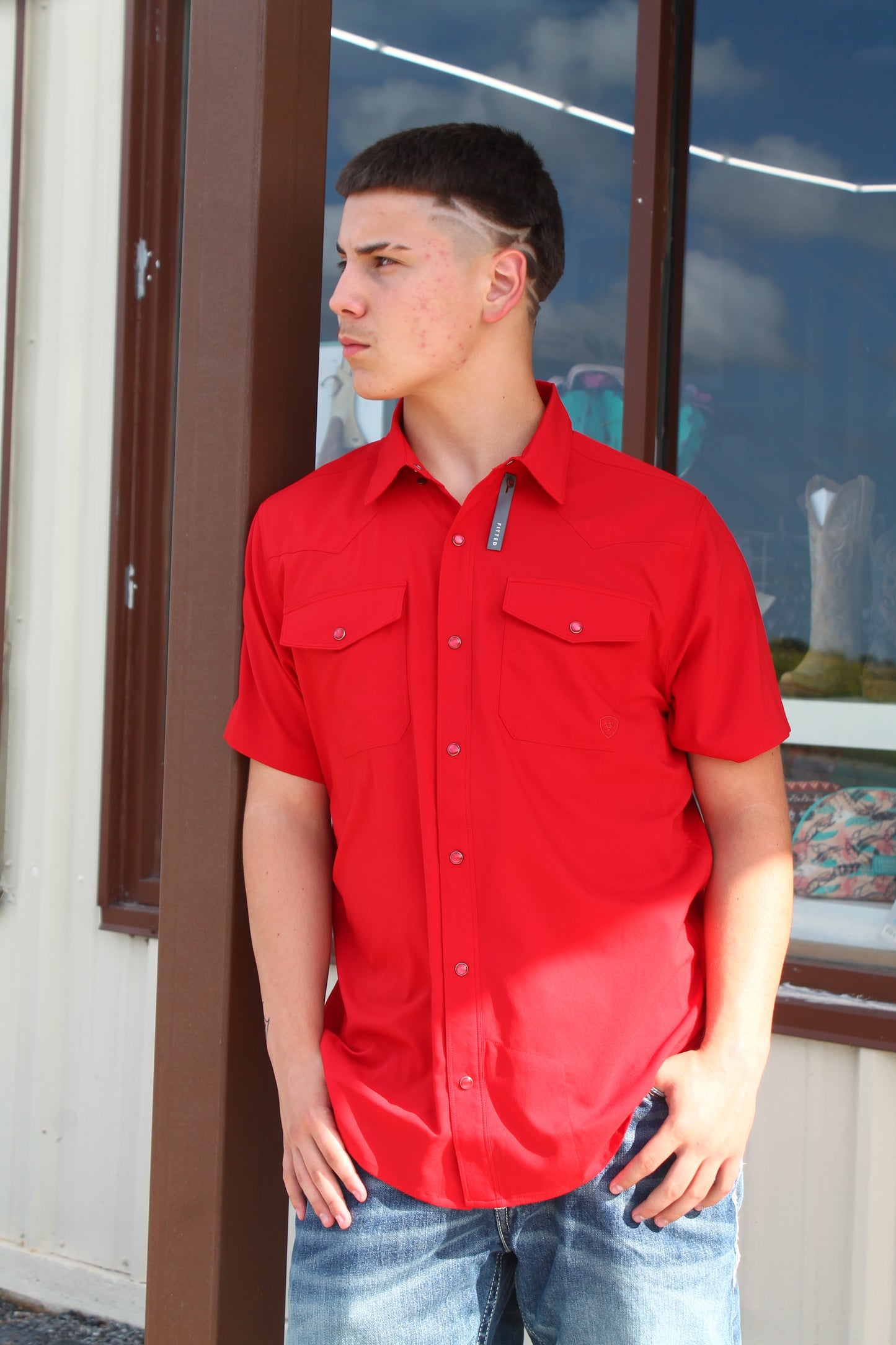 Ariat Men’s Venttek Pearlsnap- Haute Red