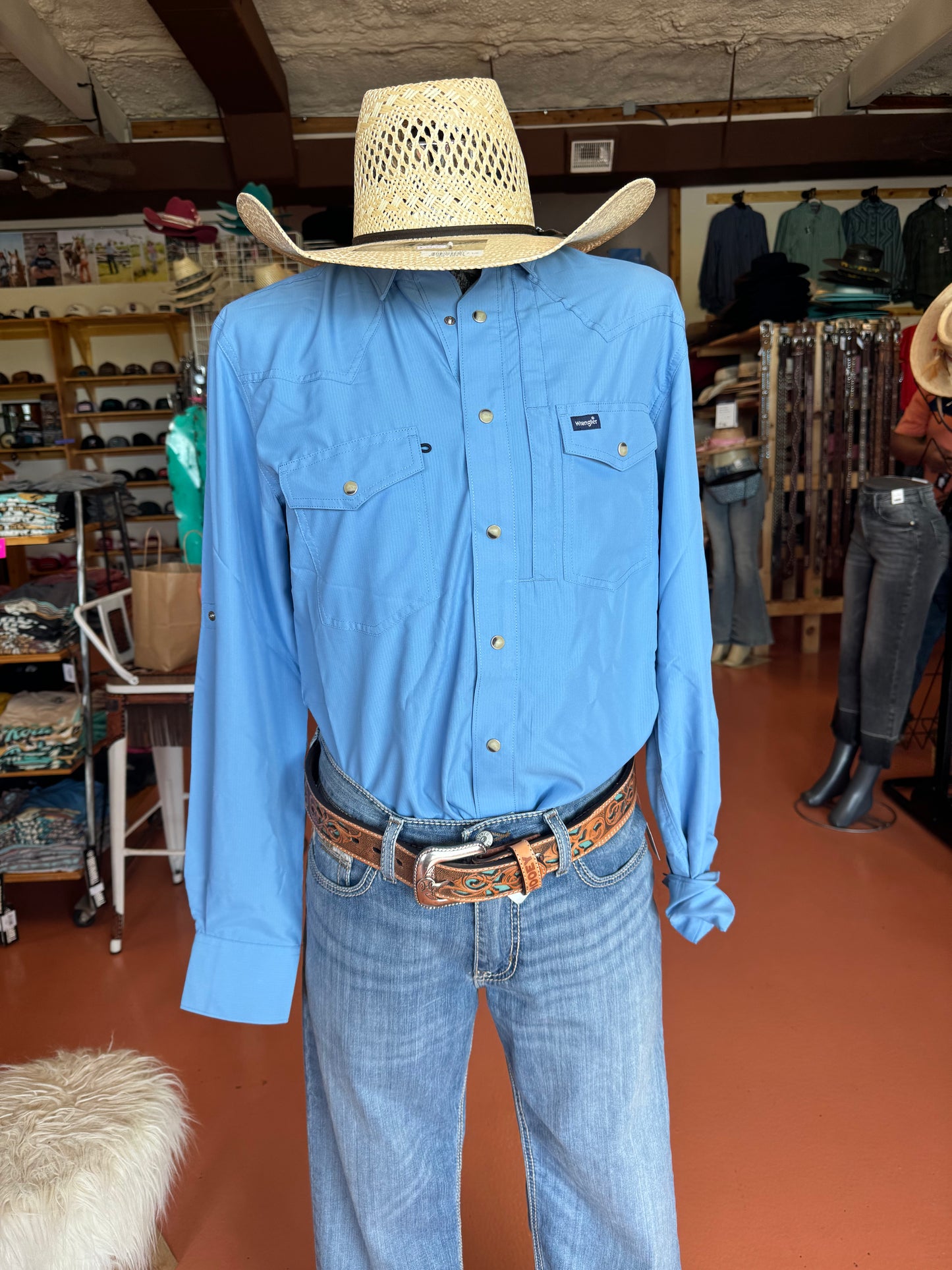 Wrangler Men's Performance Pearl Snap- Periwinkle Blue