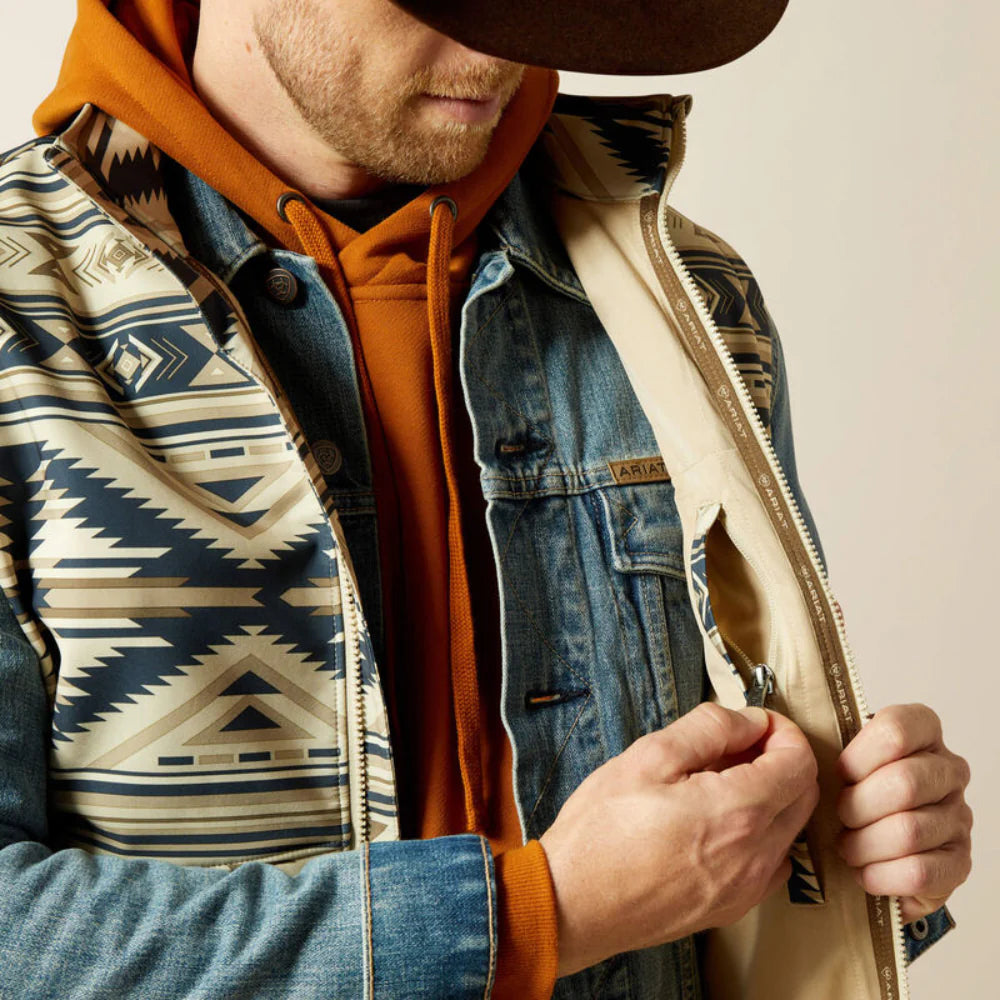 Ariat Men's White Pepper Southwest Logo Softshell Vest 10062590