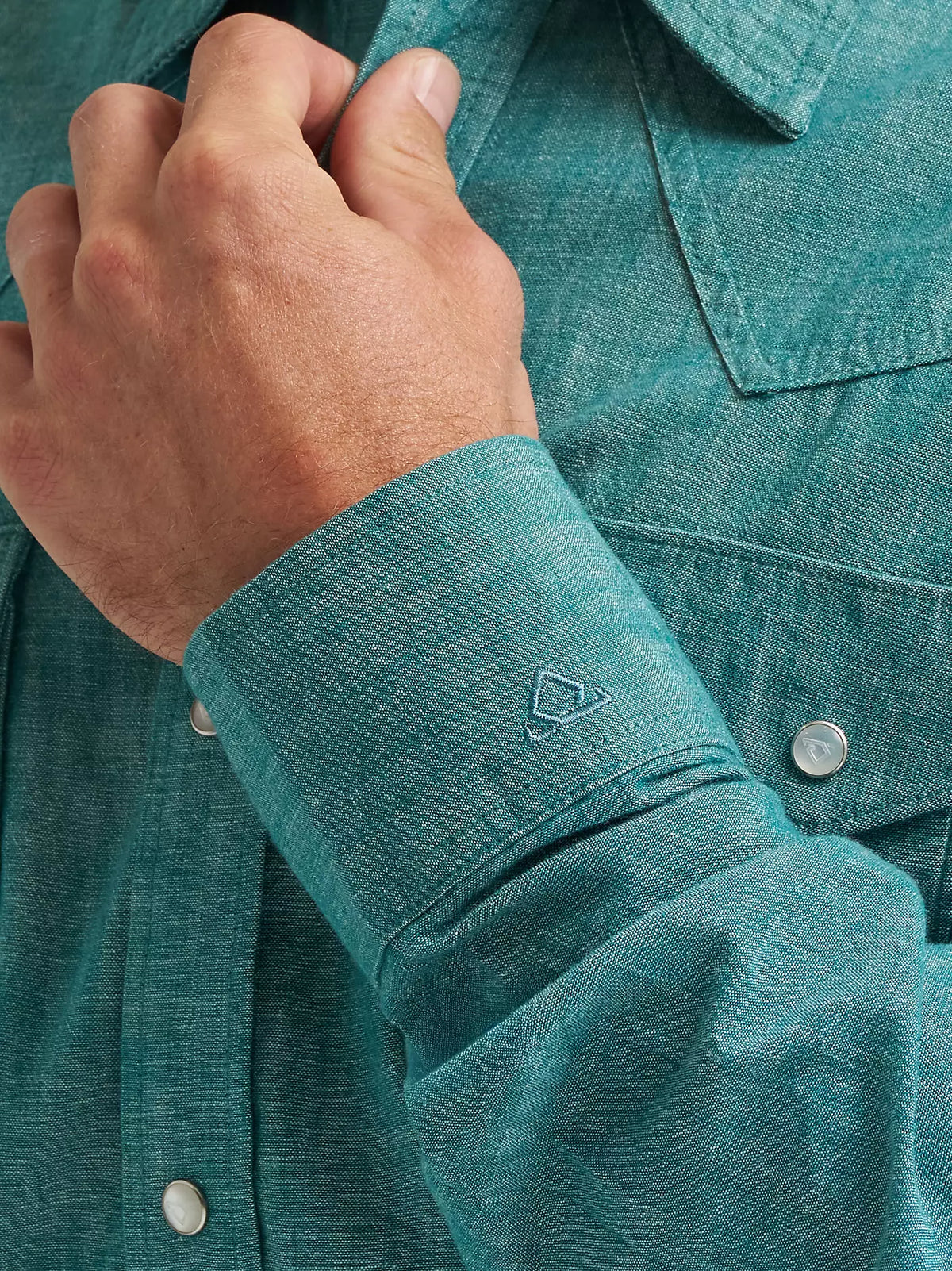 Men's Wrangler Cody Johnson Snap Front Shirt #112374496 👕