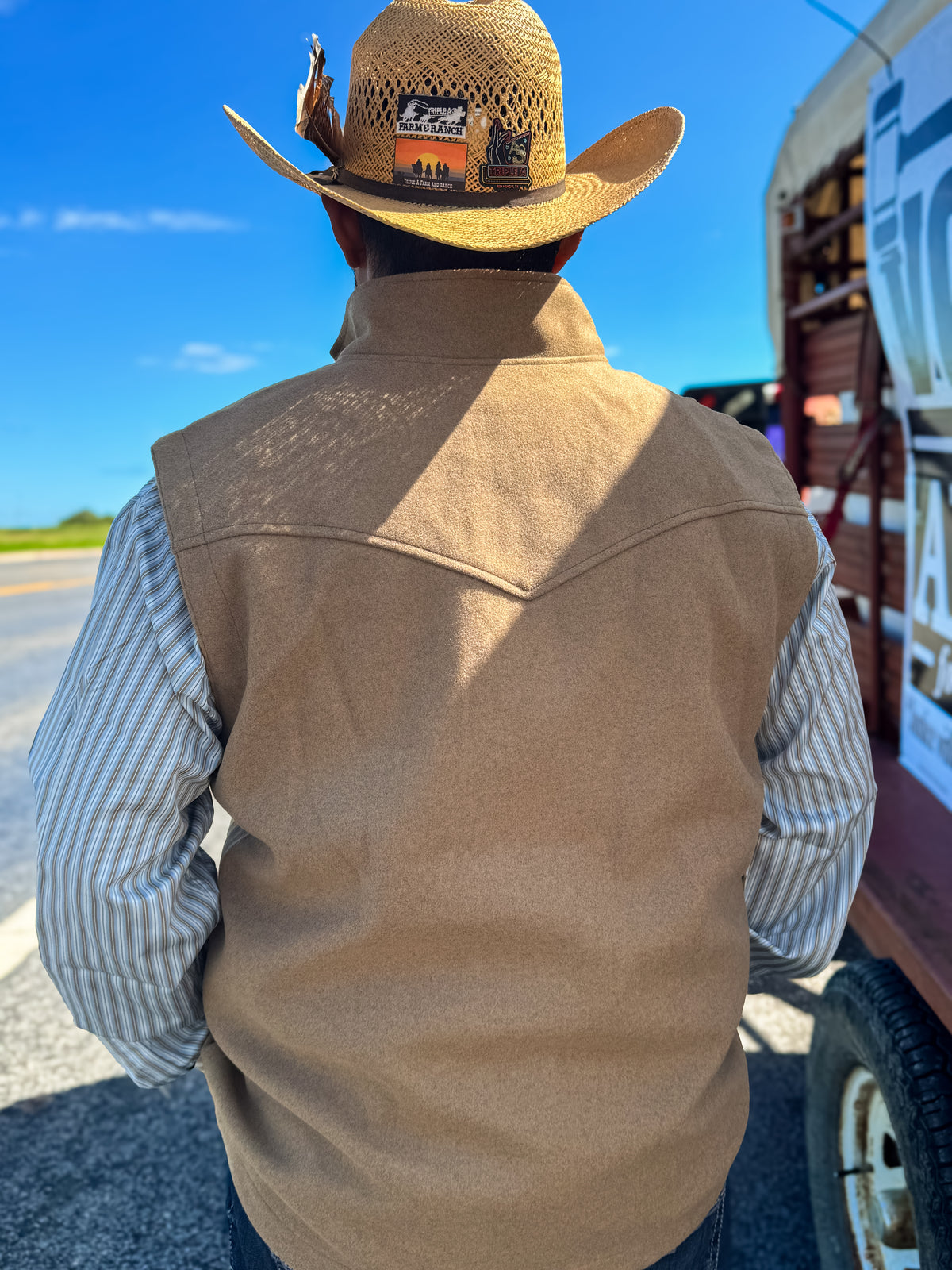 Cinch Men’s Khaki Vest 🤠