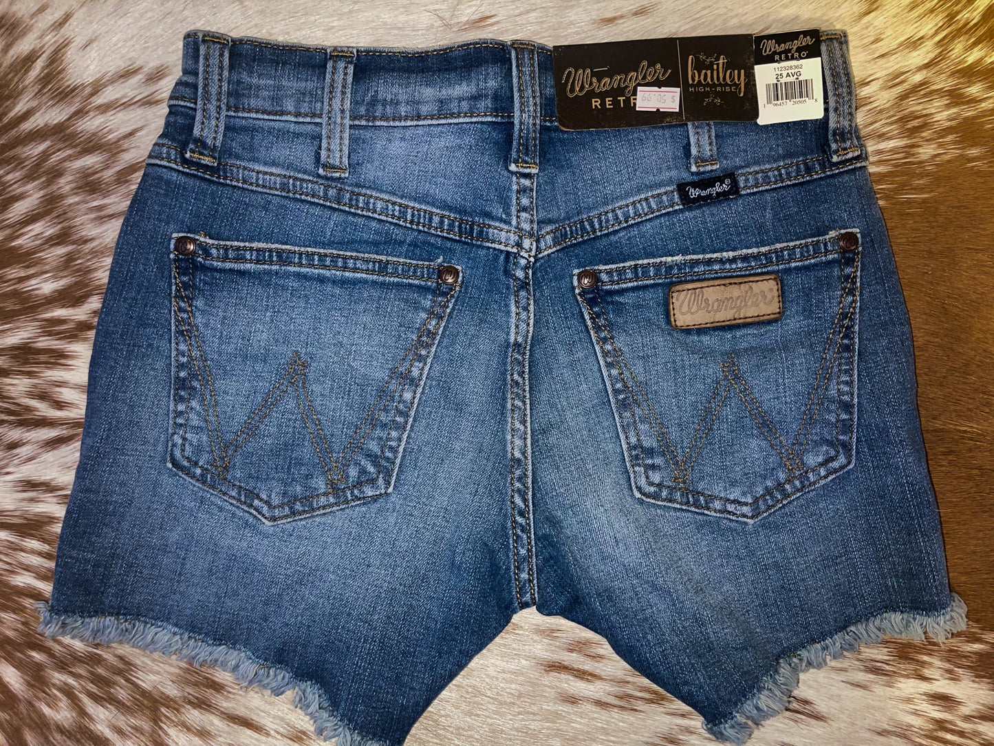 Wrangler Retro Bailey High-Rise Shorts