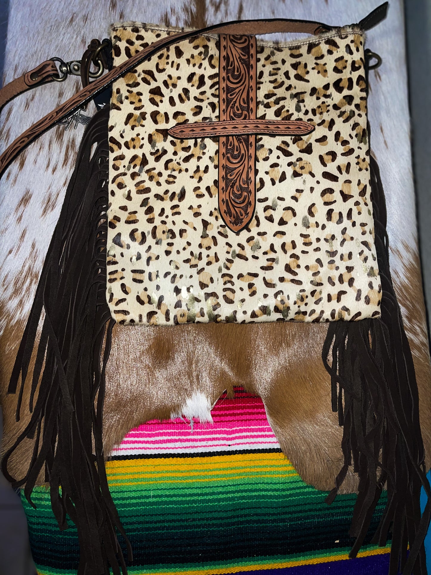 Winnie Cross Body