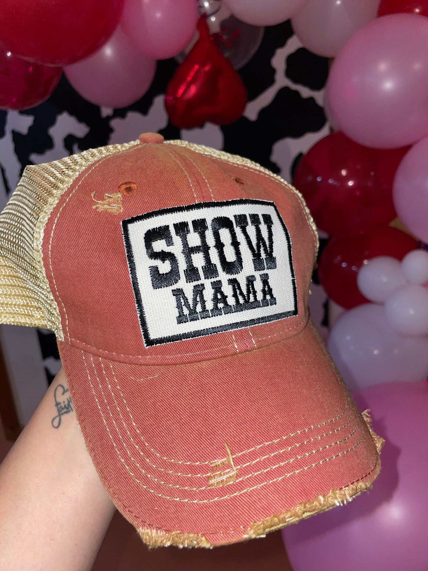 Show Mama Caps
