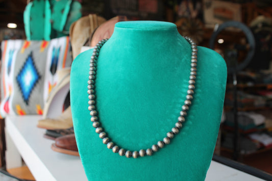 Navajo Pearl Strand Necklace 12mm