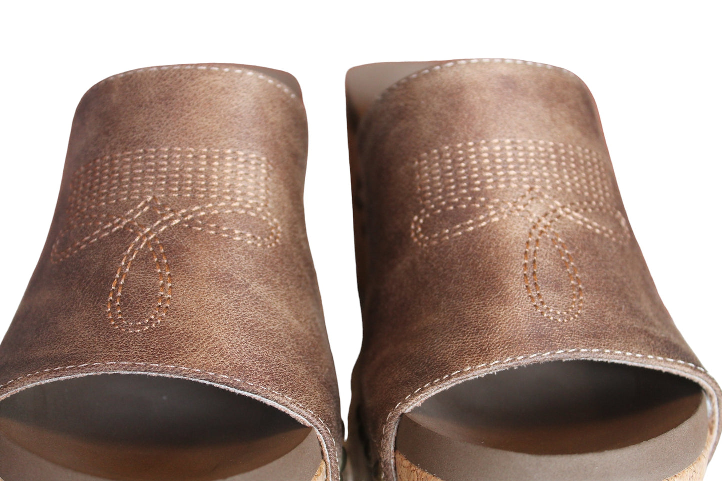 Saddle Up Tan Wedges