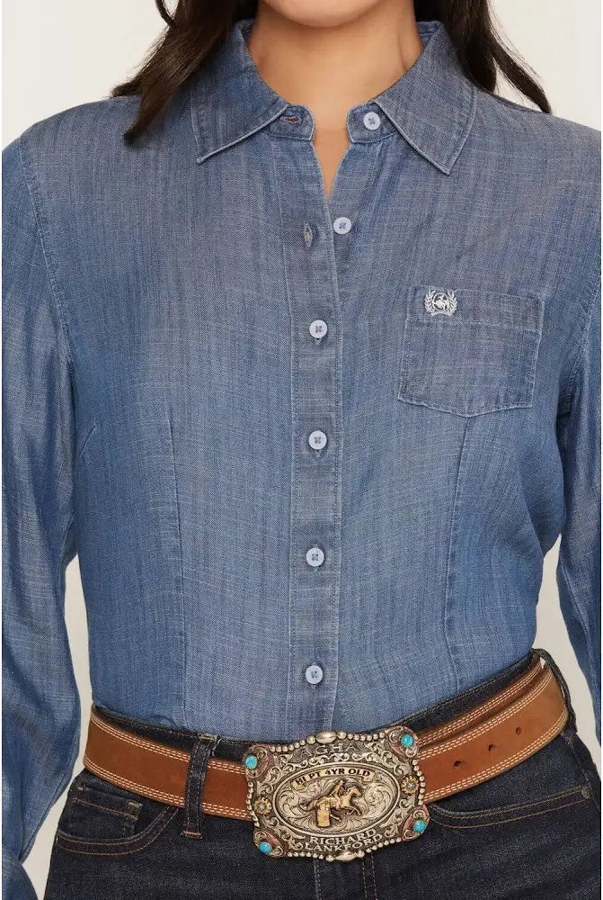 Cinch Women's Chambray Long Sleeve Button-Down Western Shirt 🤠