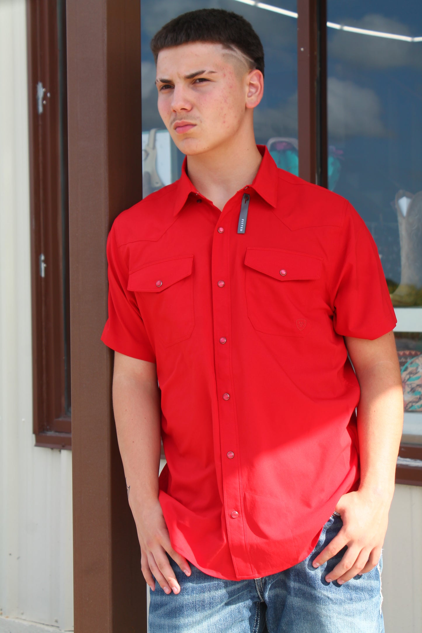 Ariat Men’s Venttek Pearlsnap- Haute Red