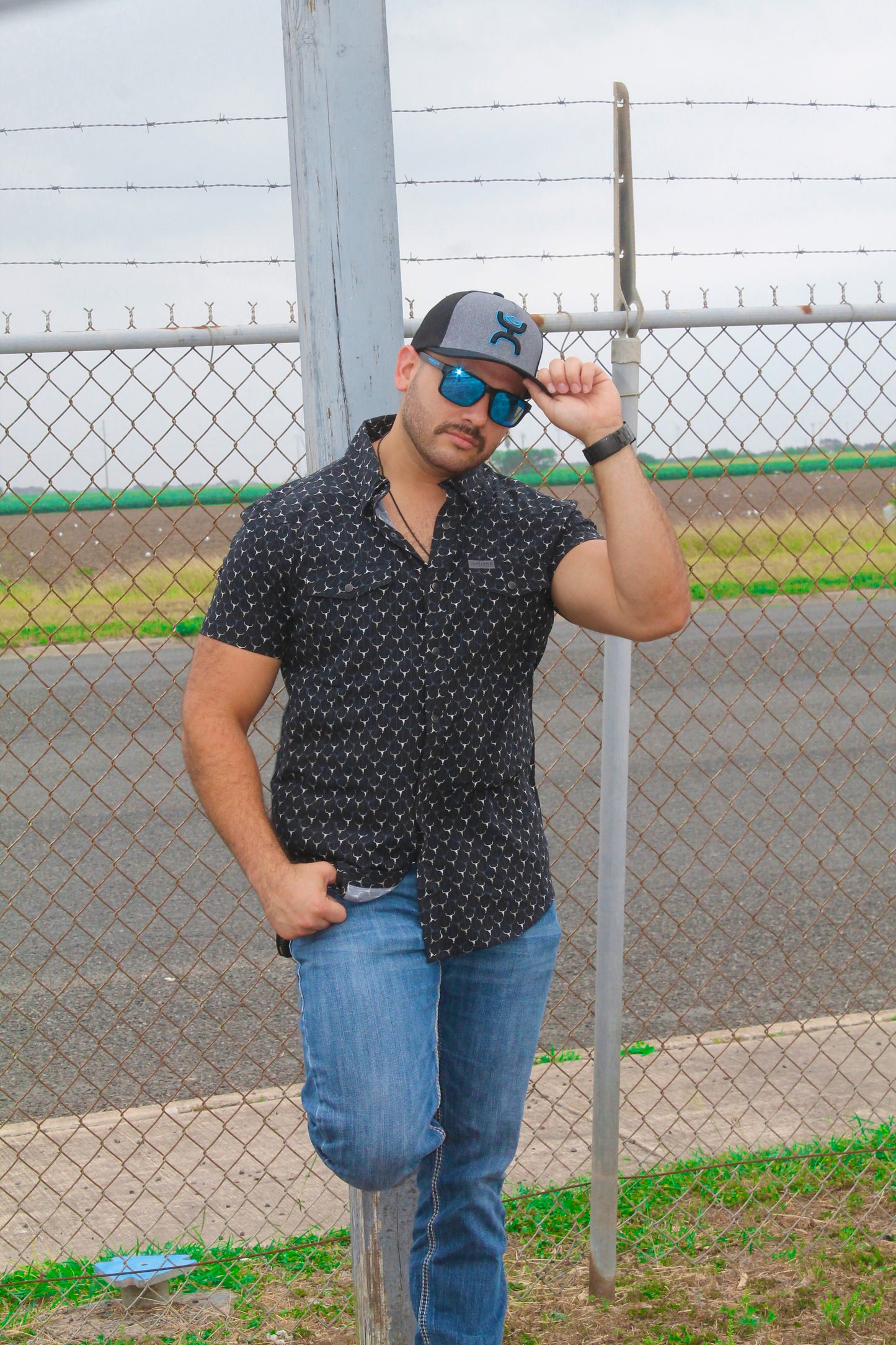 R&R Longhorn Woven Snap SS