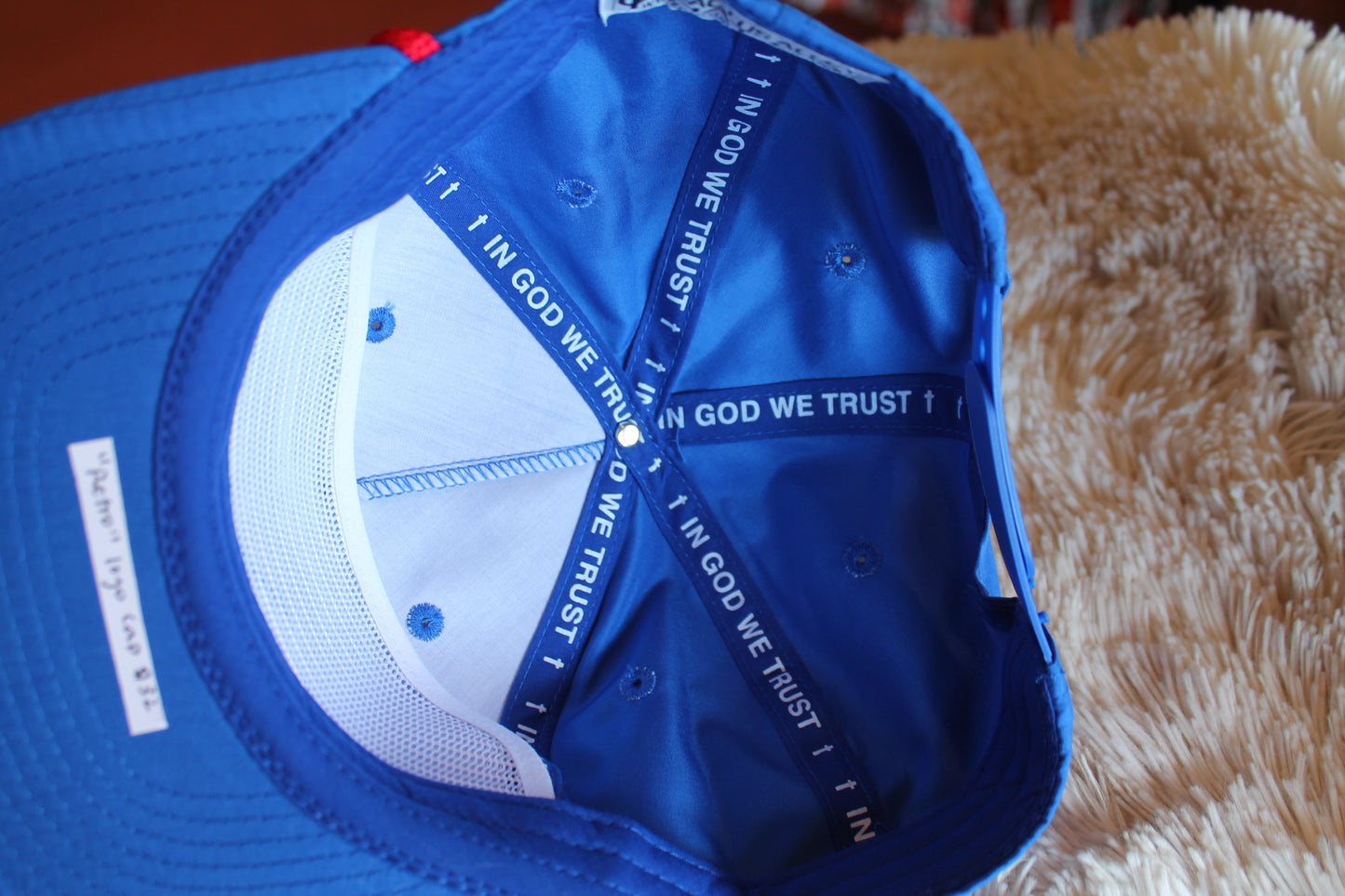 "Retro" Logo Cap 🧢