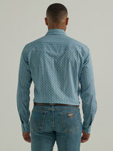Load image into Gallery viewer, Wrangler 20X Blue/Brown LS
