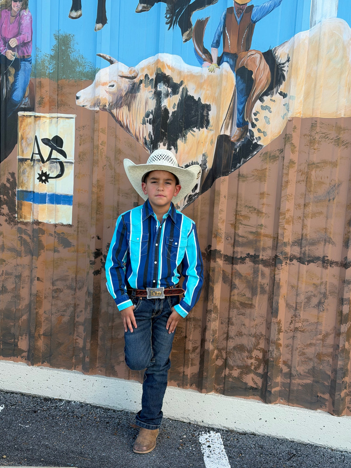 Boy’s Wrangler Blue/Black Brush popper 🤠