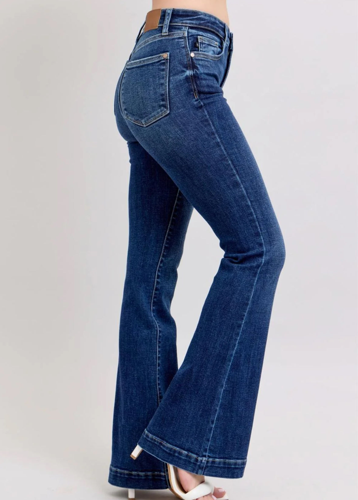 Judy Blue Hightwaisted Trouser Flares- Dark