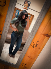 Load image into Gallery viewer, Judy Blue HW Button-Fly Straight

