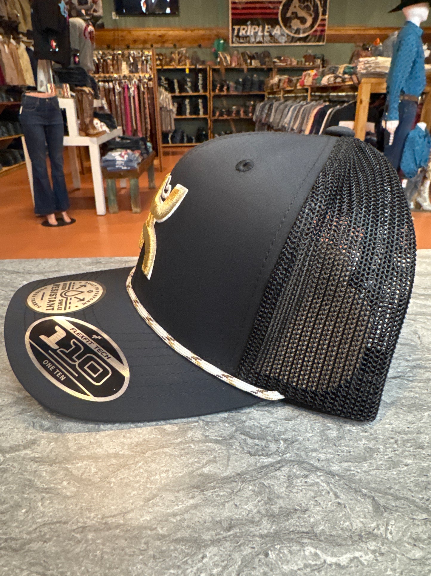 Hooey Sterling Black/Gold Cap