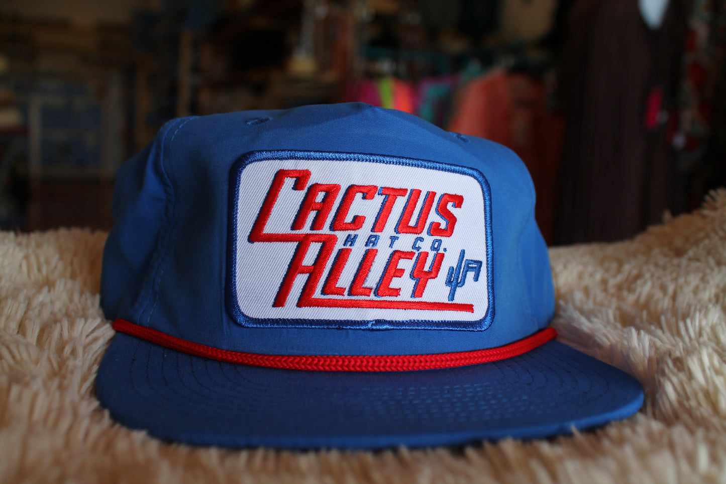 "Retro" Logo Cap 🧢