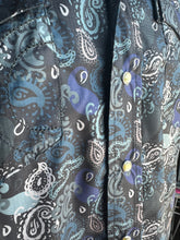 Load image into Gallery viewer, &quot;SOL&quot; BLACK/PAISLEY SHORT SLEEVE PEARL SNAP SHIRT
