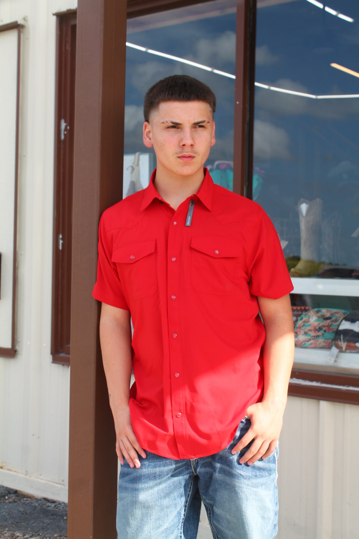 Ariat Men’s Venttek Pearlsnap- Haute Red