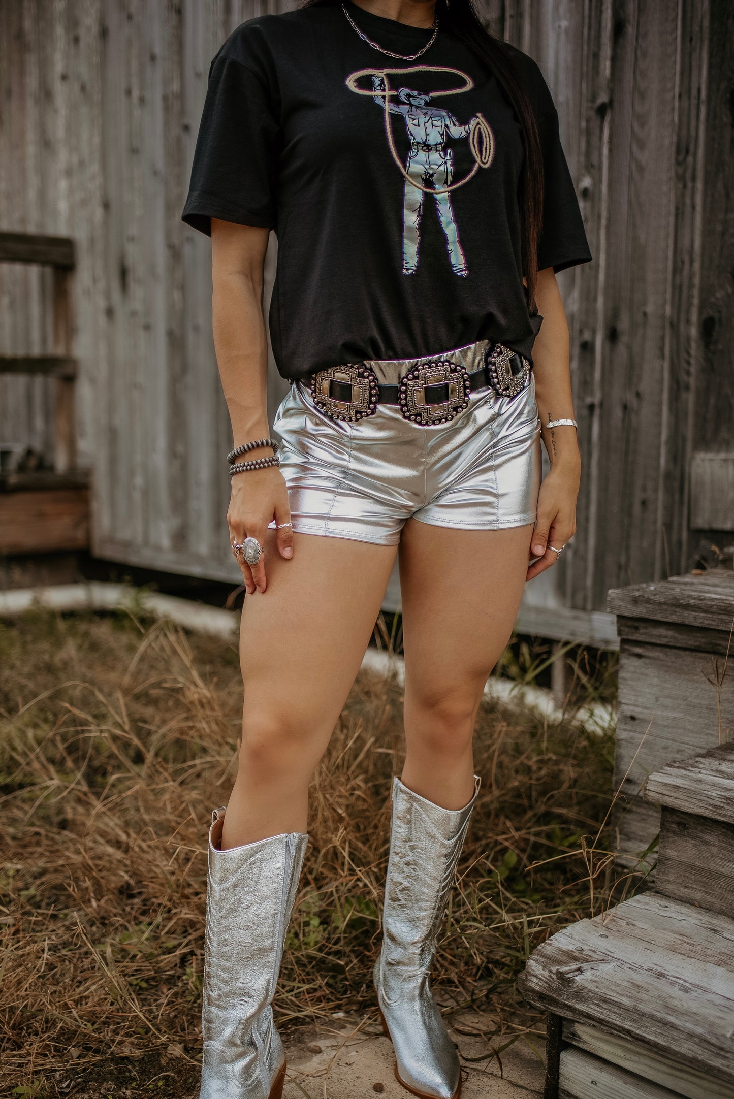 Holographic Roper