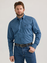 Load image into Gallery viewer, Wrangler Men&#39;s Deep Blue Hexagon L/s
