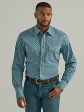 Load image into Gallery viewer, Wrangler 20X Blue/Brown LS
