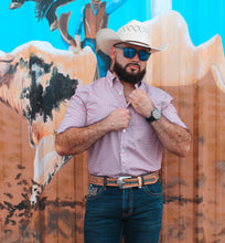 Load image into Gallery viewer, Ariat Men&#39;s Welch Red SS Button-up
