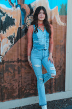 Load image into Gallery viewer, R&amp;R Women&#39;s Distressed High Rise Gia Jeans- Bootcut
