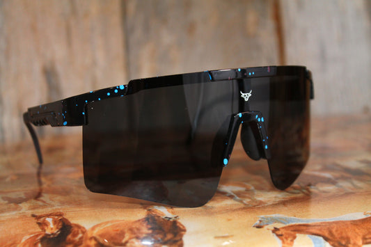 Lost Calf Mullet Sunglasses-Black