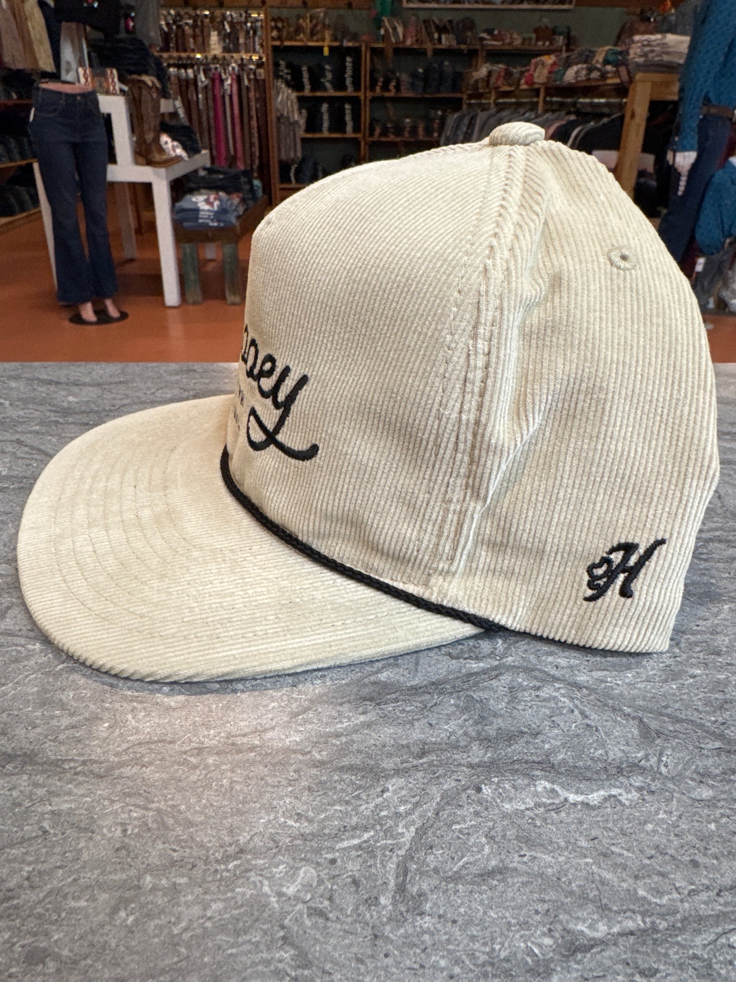 Hooey OG Corduroy Cream Cap w/ black stitching
