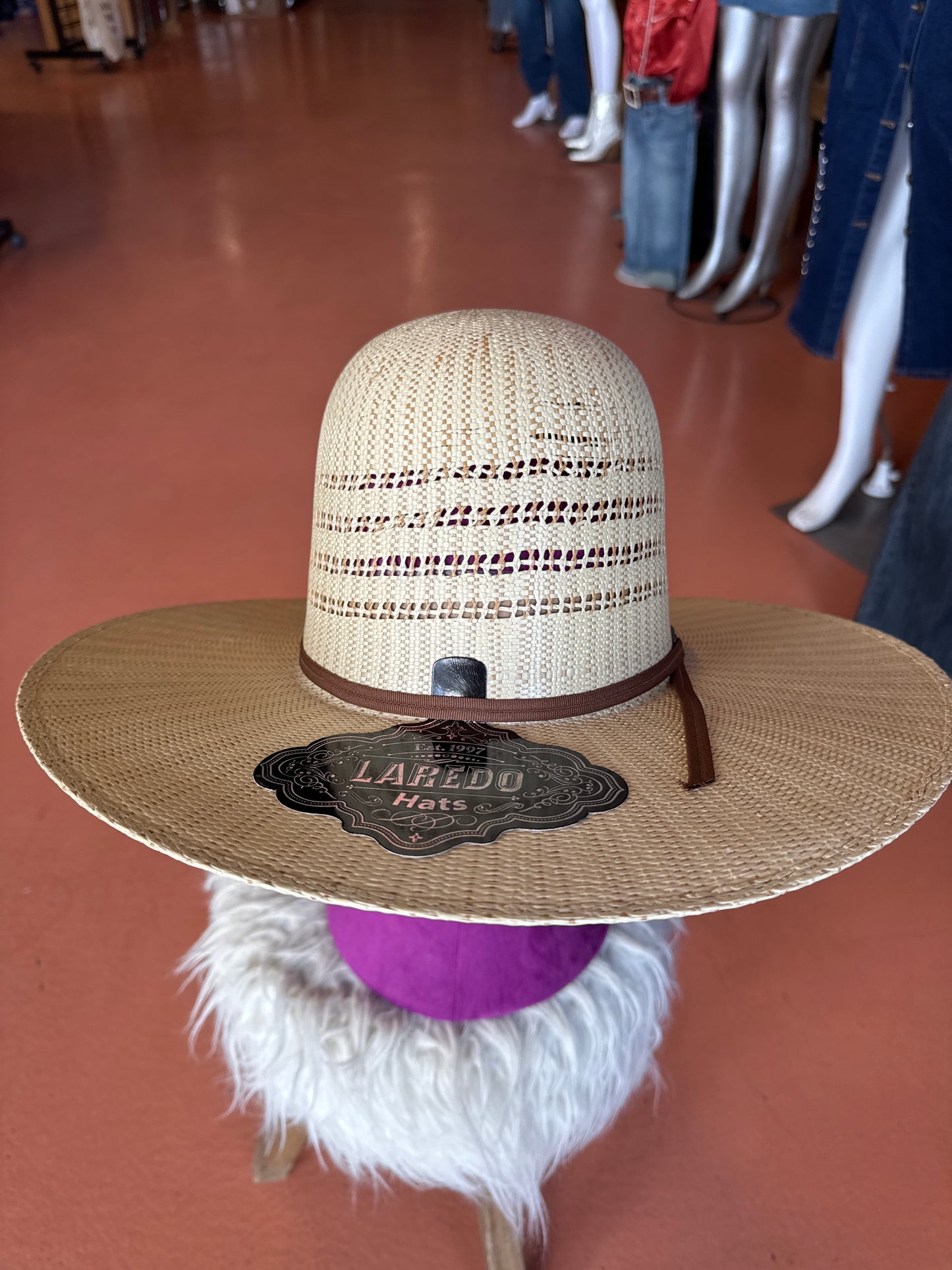 Laredo Breeze Cowboy Hat Tan 4 1/4in Brim Open Crown