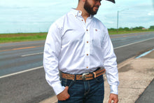Load image into Gallery viewer, Ariat Solid Twill Classic LS Shirt
