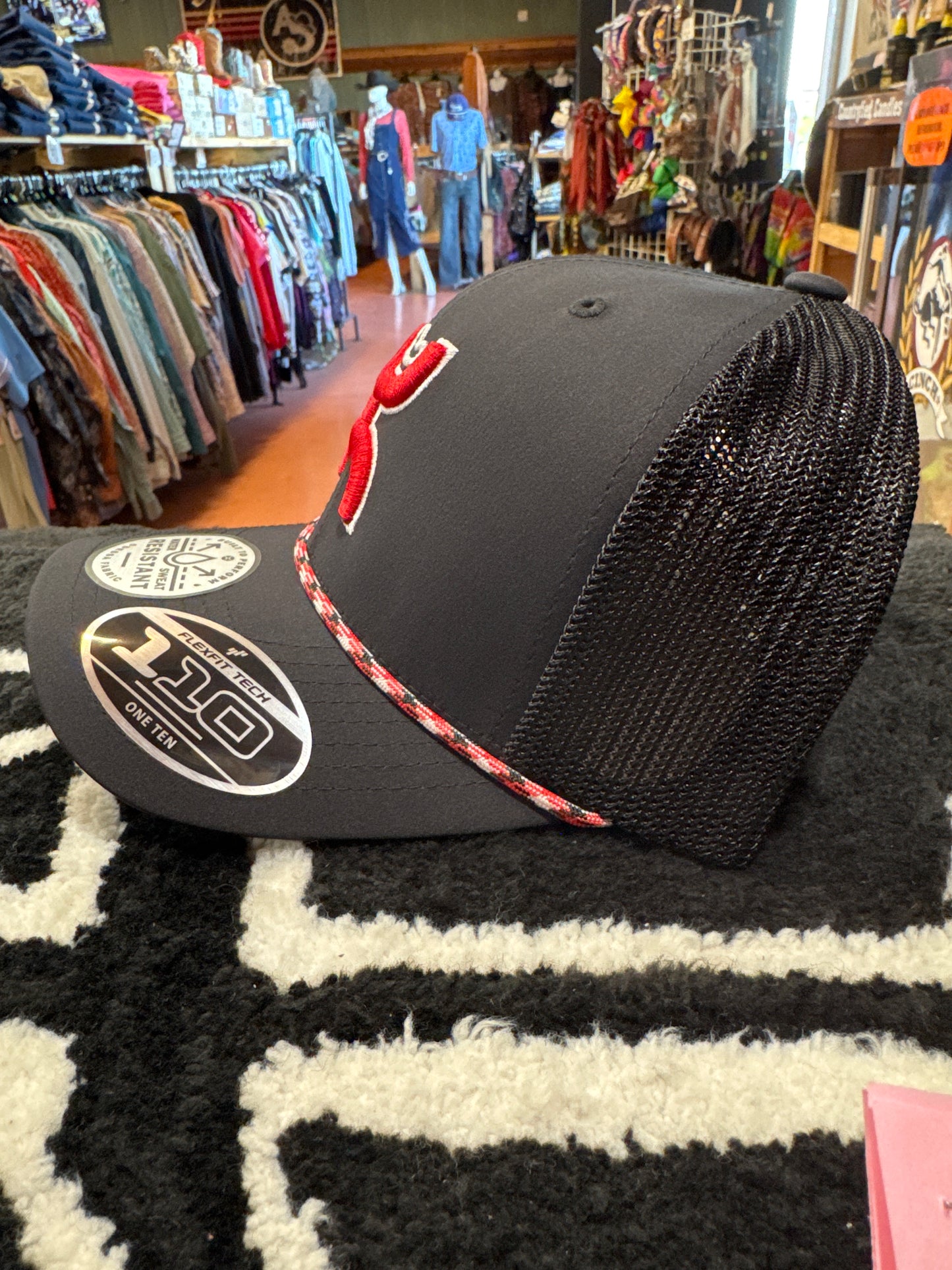 Hooey Sterling Black/Red Cap