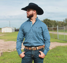 Load image into Gallery viewer, Wrangler Men&#39;s Deep Blue Hexagon L/s
