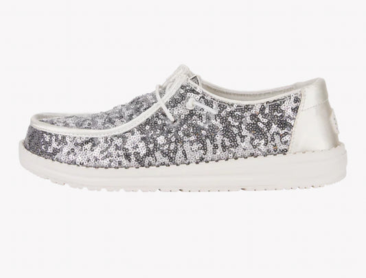 Wendy Sequin Cream