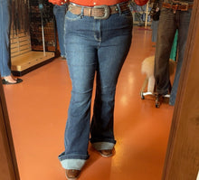 Load image into Gallery viewer, Judy Blue Dark Wash Vintage Flare Jeans
