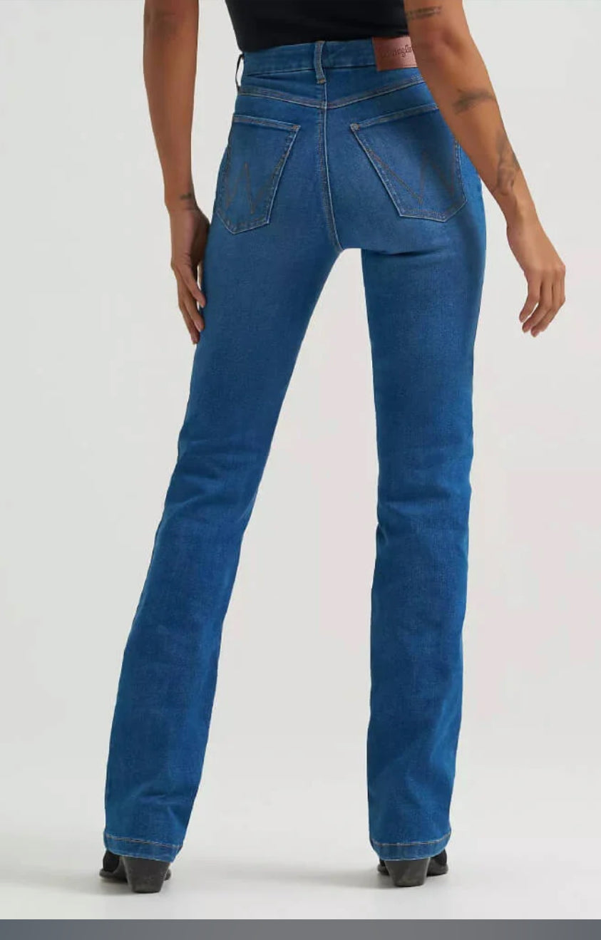 Wrangler Womens Bespoke High Rise Bootcut Jeans Pearl - 112374971