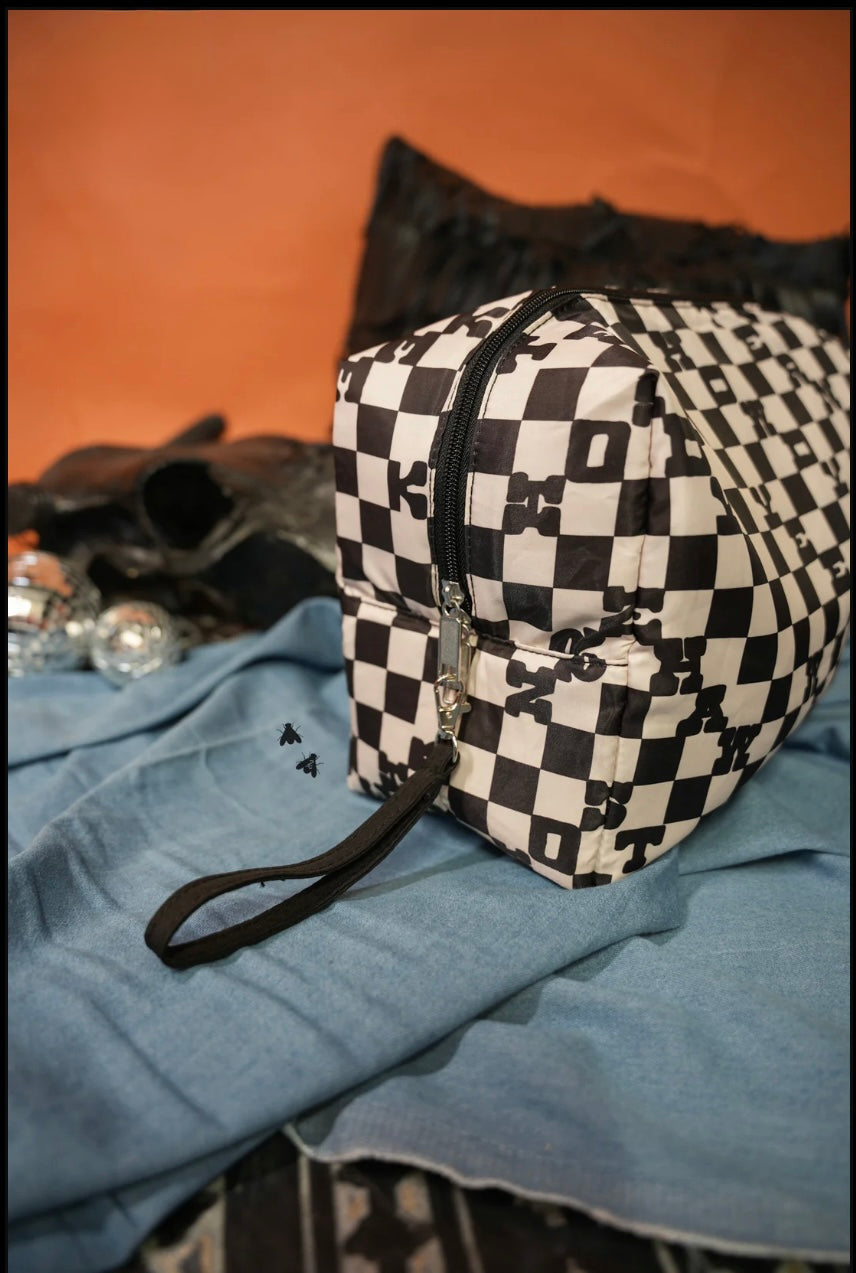 That Traveler Western Slang Bag