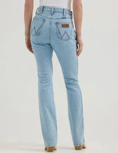 Load image into Gallery viewer, Wrangler Women’s Retro Bailey Boot Cut
