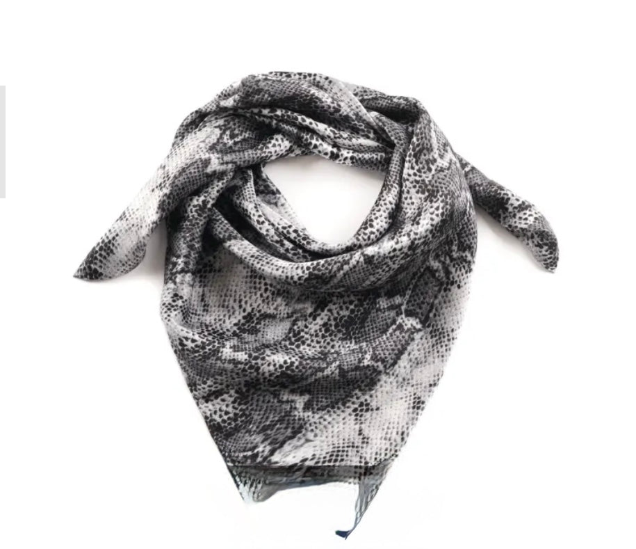 Grey & Black Snake Print Rodeo Rag