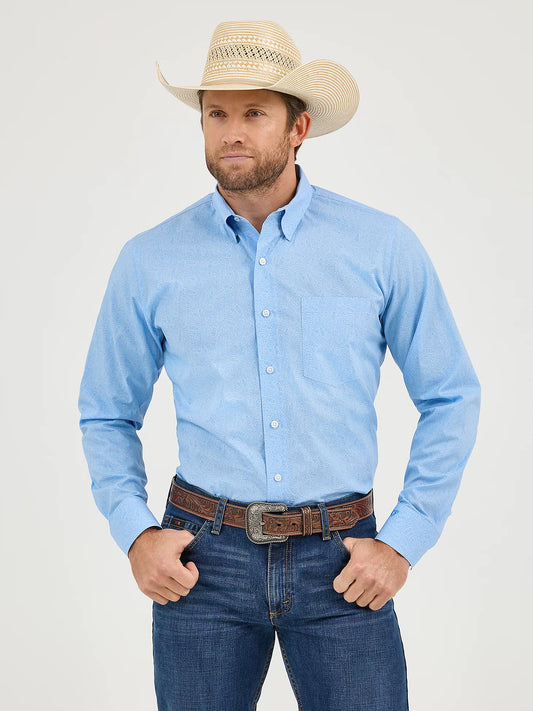 MEN'S CODY JOHNSON LIGHT BLUE ONE POCKET BUTTON LONG SLEEVE