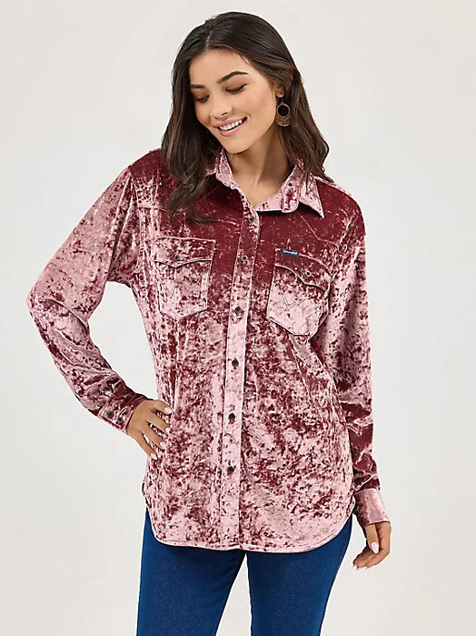 WOMEN'S WRANGLER BOYFRIEND FIT BUTTON-DOWN VELVET TOP