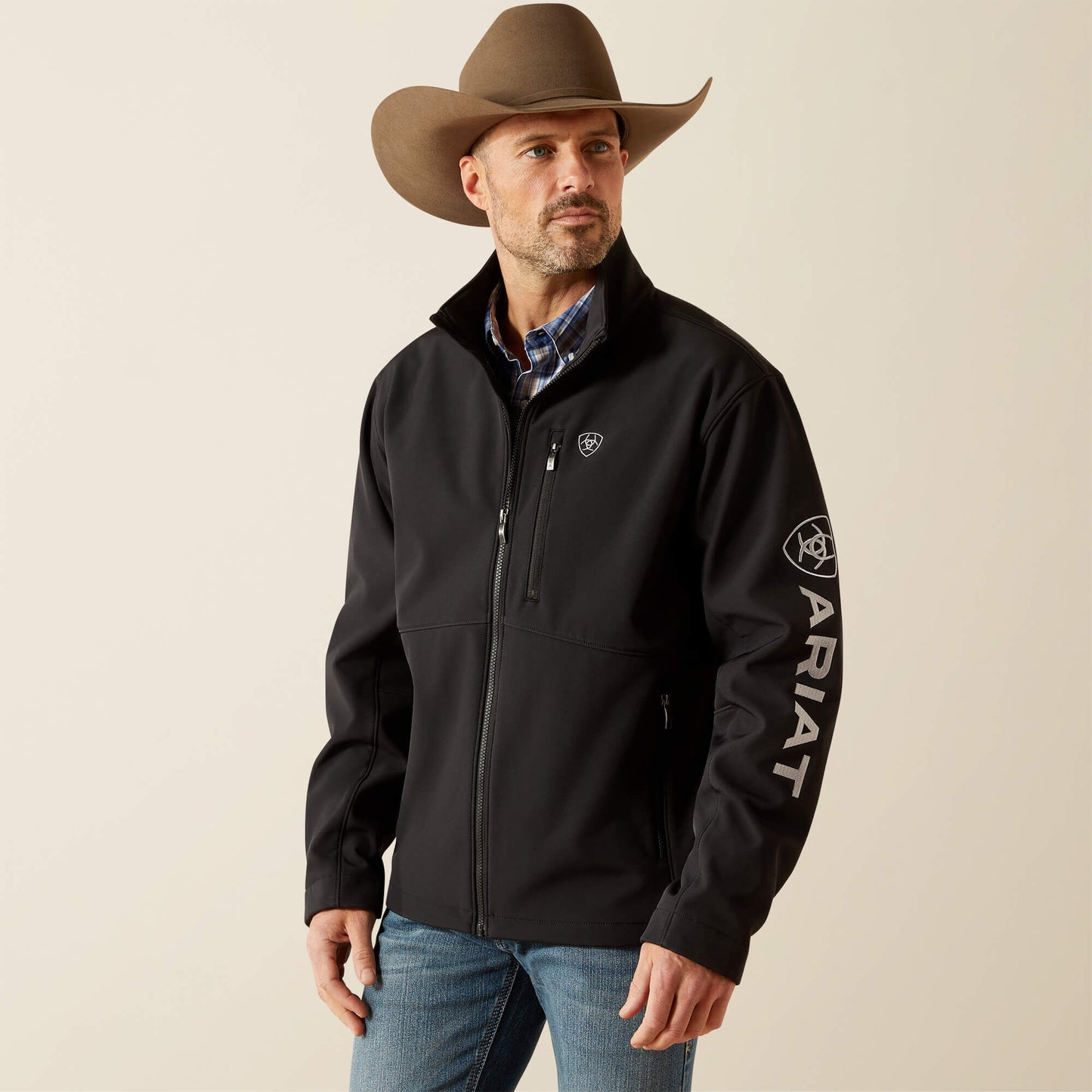 10062578 Ariat Men's Logo Softshell Jacket - Black