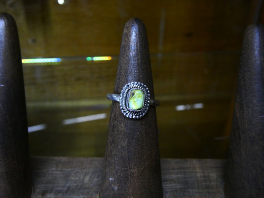 Pretty Palomino Ring