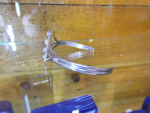Load image into Gallery viewer, Opal Stone Cuff
