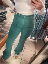 Load image into Gallery viewer, Judy Blue Topaz Flares

