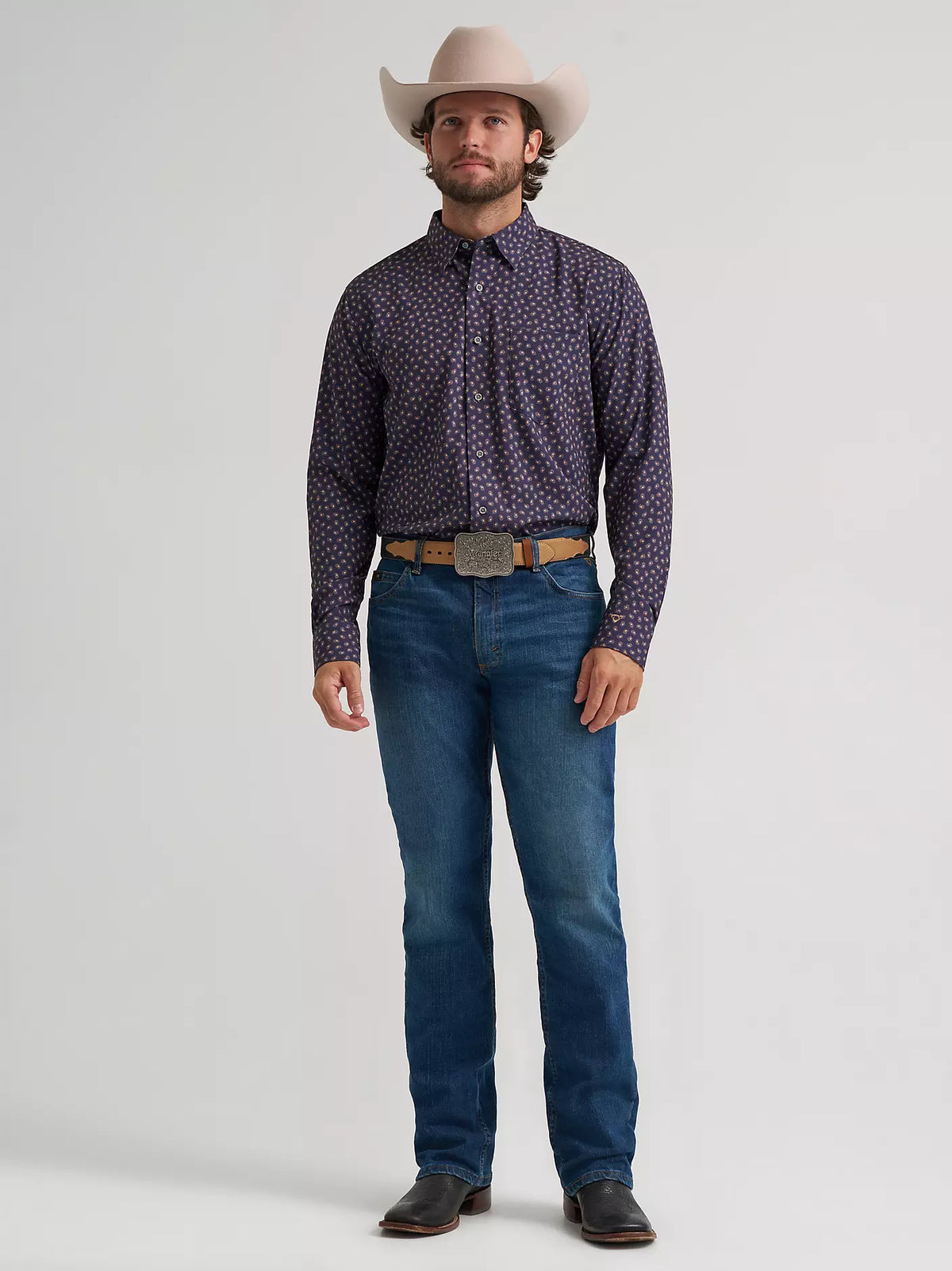 MEN'S CODY JOHNSON PERFORMANCE BUTTON DOWN SHIRT- Navy Paisley 🤠