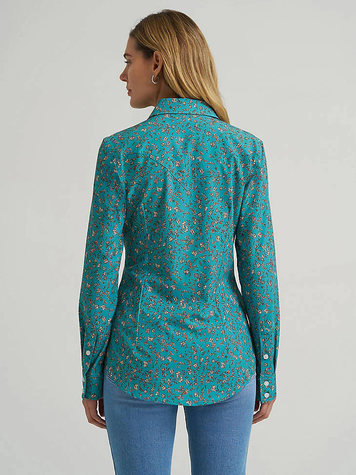 WRANGLER LADIES GREEN ARIA PERFORMANCE SHIRT-112375014
