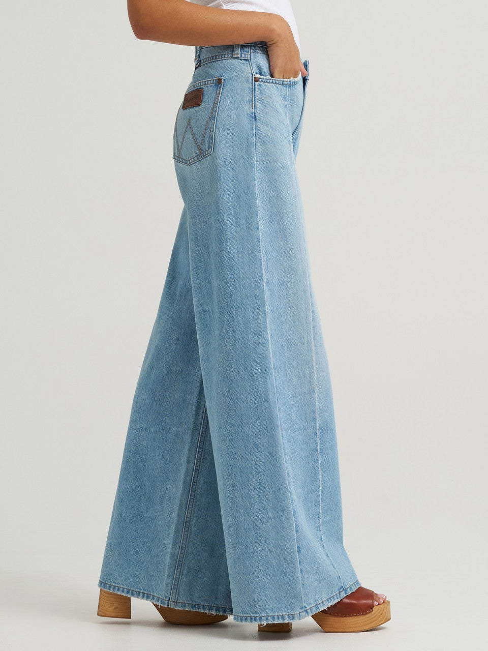 WRANGLER RETRO BAILEY WIDE HIGH RISE - LADIES JEANS - 112375003