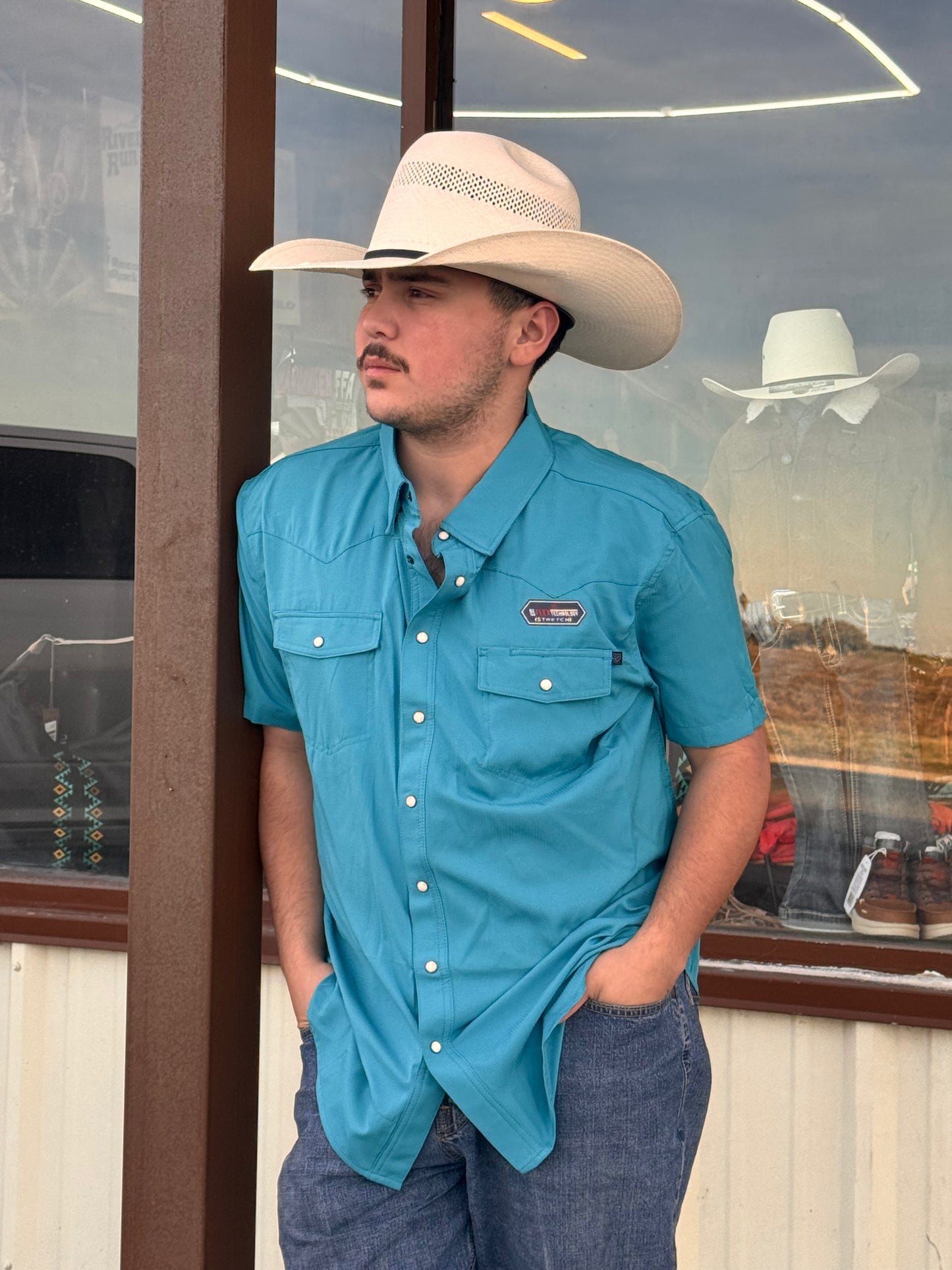 Rock & Roll Aqua Tek Short Sleeve Button-up☑️
